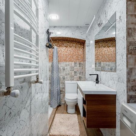 Lovely Dulcet Loft In Center Of Rustaveli Tbilisi Exterior foto